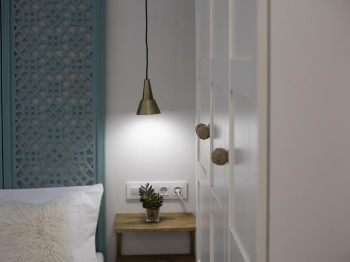 Beautiful Blue Triana Apartment Sevilla Exterior foto
